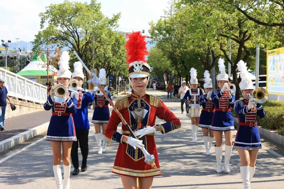 2026 국토정중앙 청춘양구 배꼽축제 (6).jpg