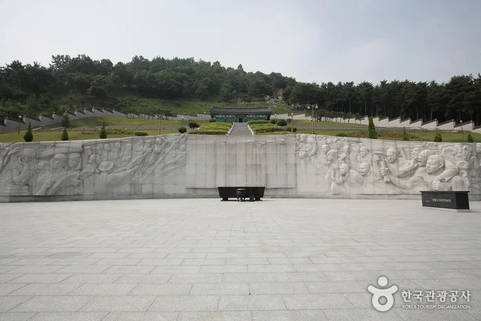창원_국립3·15민주묘지 (4).jpg