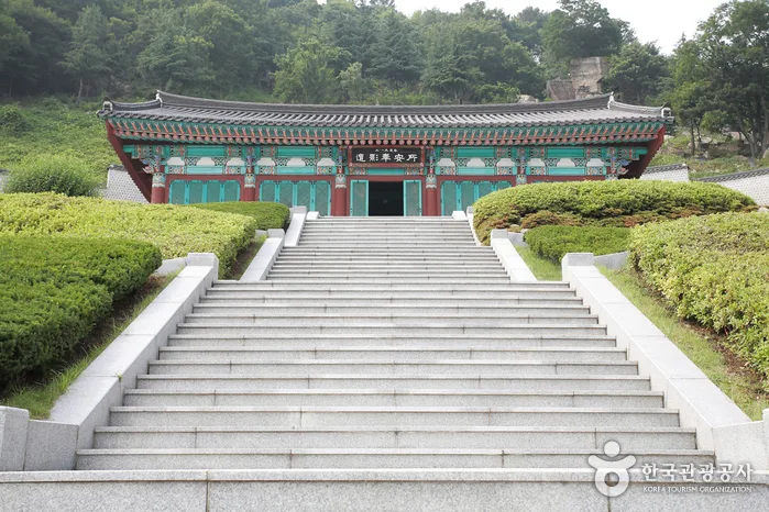창원_국립3·15민주묘지 (5).jpg