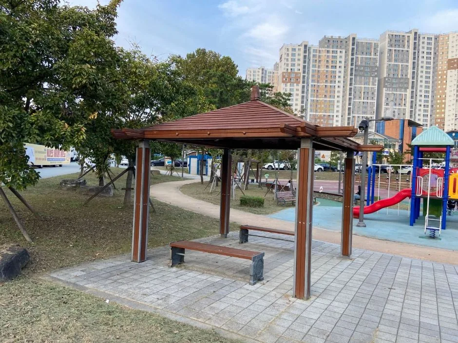 본촌생태어린이공원_수변데크