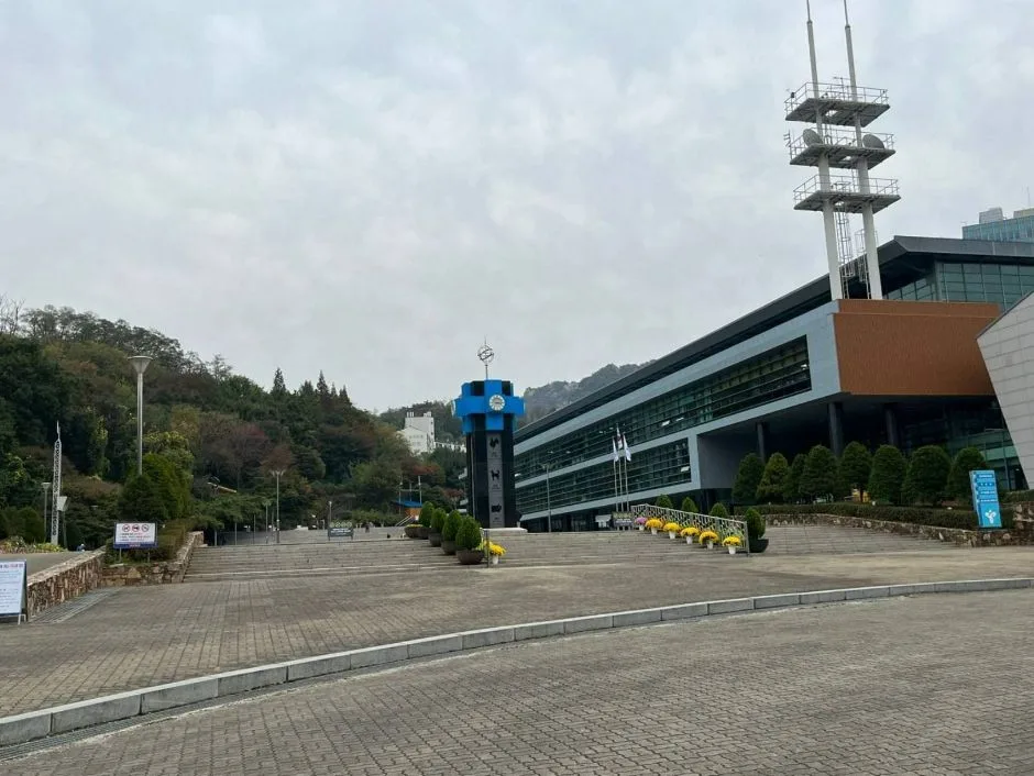서울특별시융합과학교육원_휠체어 보도