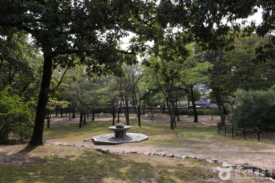 서울 영휘원(순헌황귀비)과 숭인원(이진) (8)
