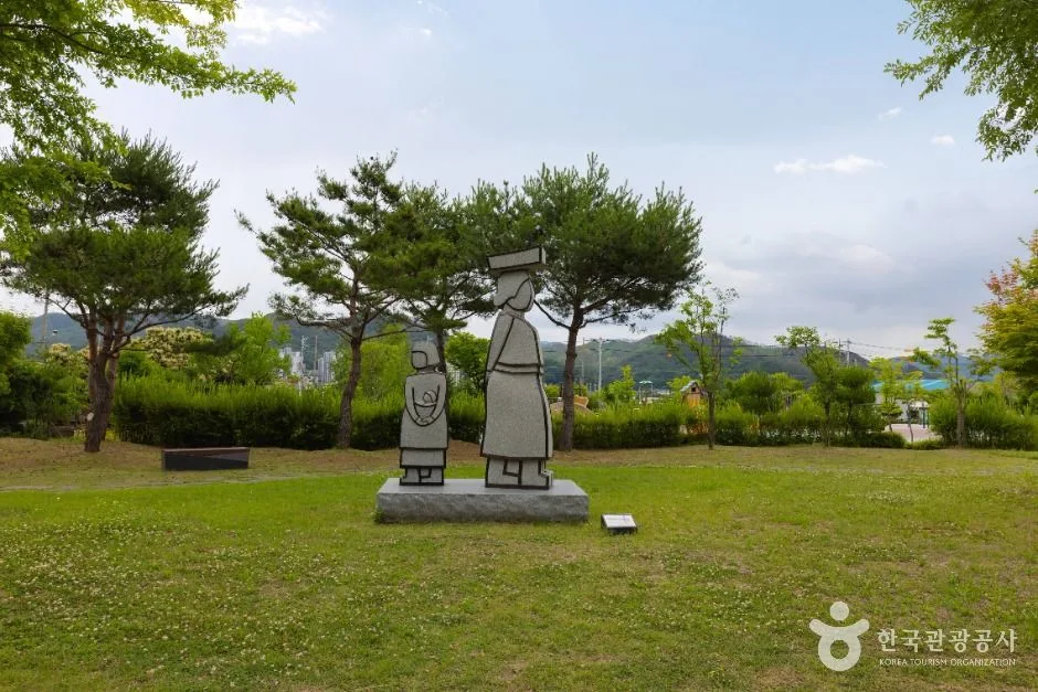 장소가 잇는 인연, 양구 가을 여행_강원_양구_박수근미술관_2.jpg