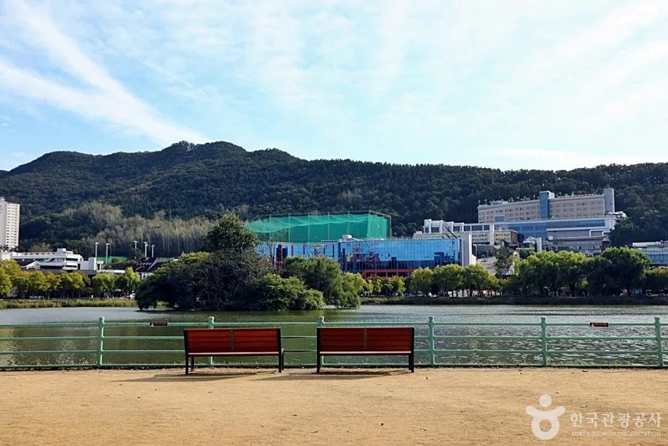 수성못상화동산 (5)