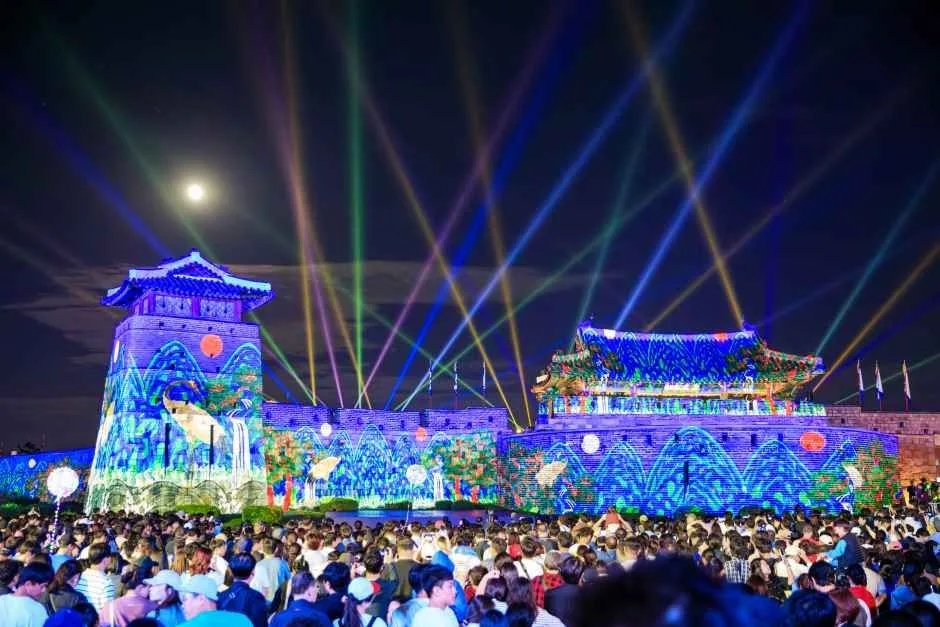 2026 수원화성 미디어아트 (4).jpg