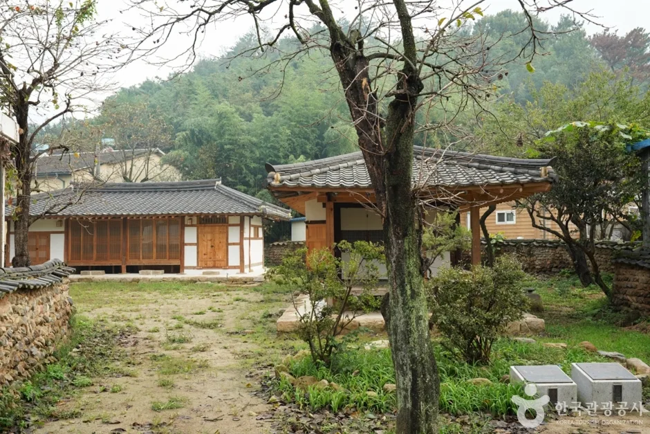 청도 이호우와 이영도 생가 (4)