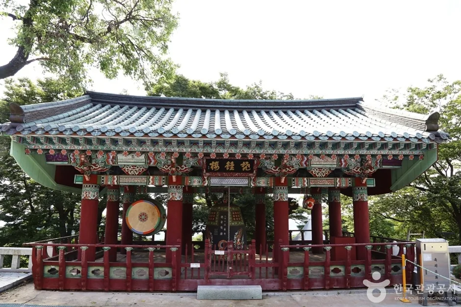 계곡길부터 천년고찰 비경까지! 안양 삼막사 힐링 산책 코스_경기_안양_삼막사_4.jpg