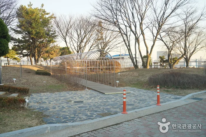 인천_인천항 갑문 (4)