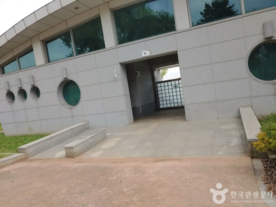 부안_부안청자박물관 (3).jpg