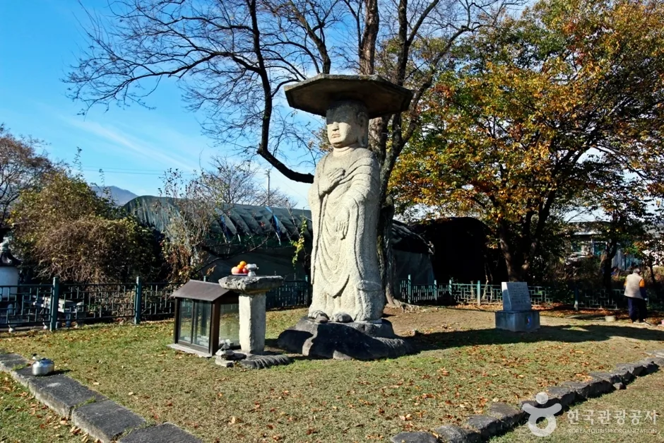 충주 원평리 석조여래입상 (8)