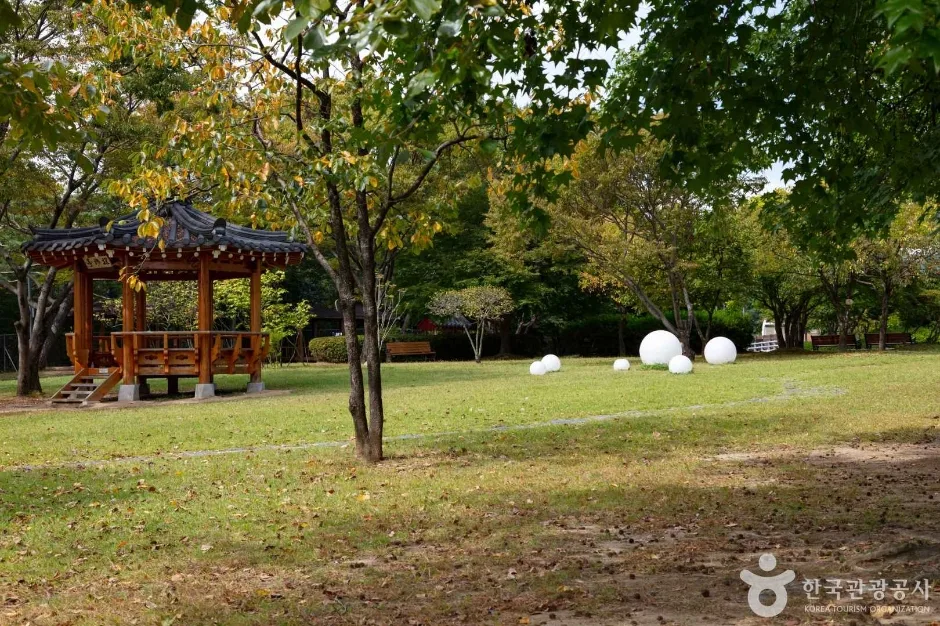 전남광주_광주_국립광주박물관_내부_4.jpg