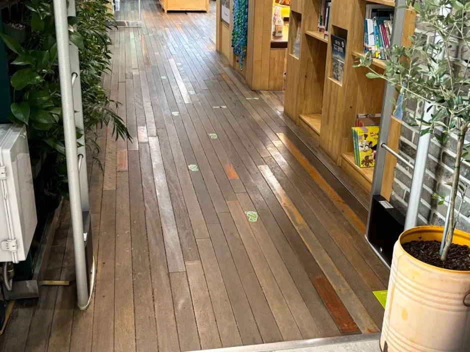 인천업사이클에코센터_장애인화장실