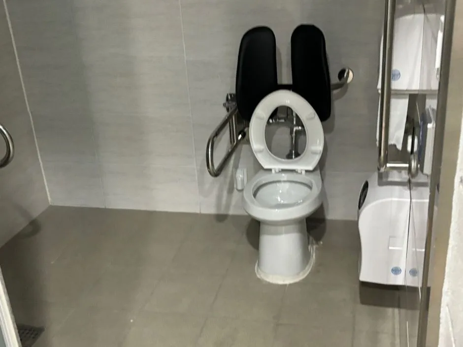 인천업사이클에코센터_주출입구