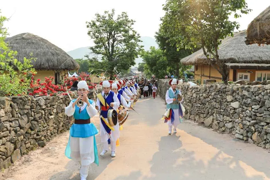 2026 아산외암마을야행 (7).jpg