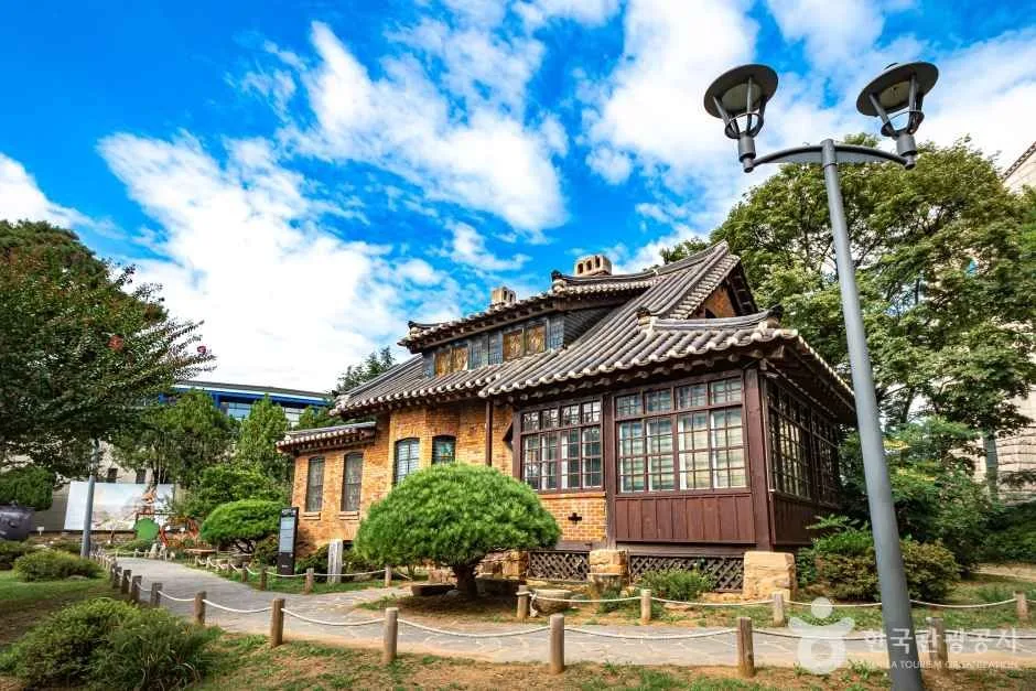 대구_중구_동산청라언덕_외부_6.jpg