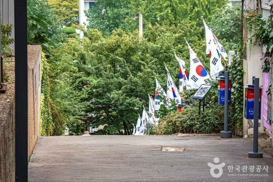 대구_중구_동산청라언덕_외부_1.jpg