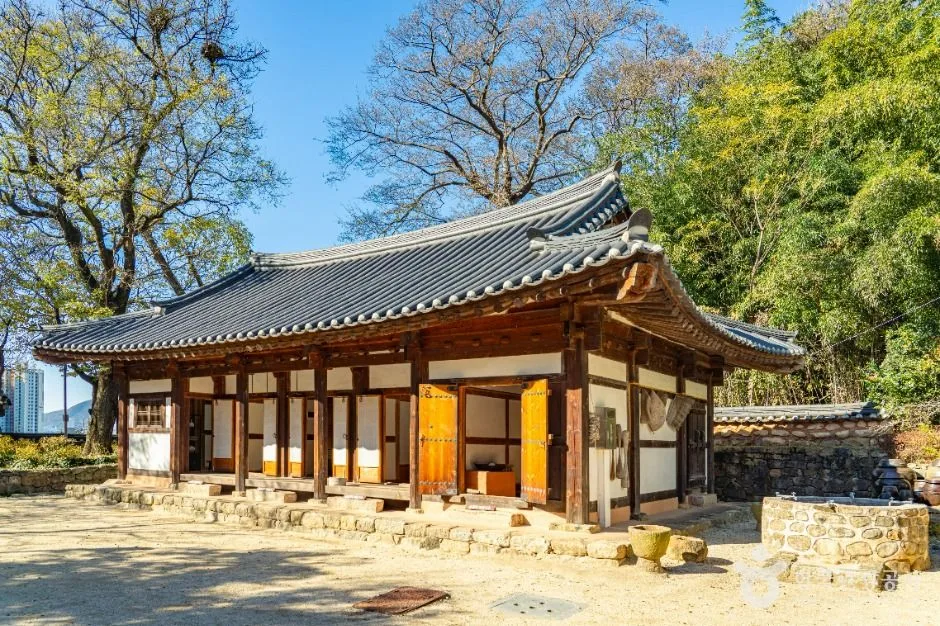 여수_이충무공자당기거지 (5)