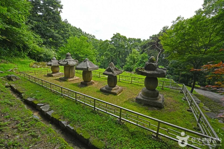 괴산 백운사 승탑군 (3)