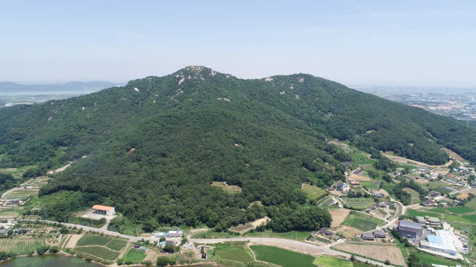 고용산(고룡산)