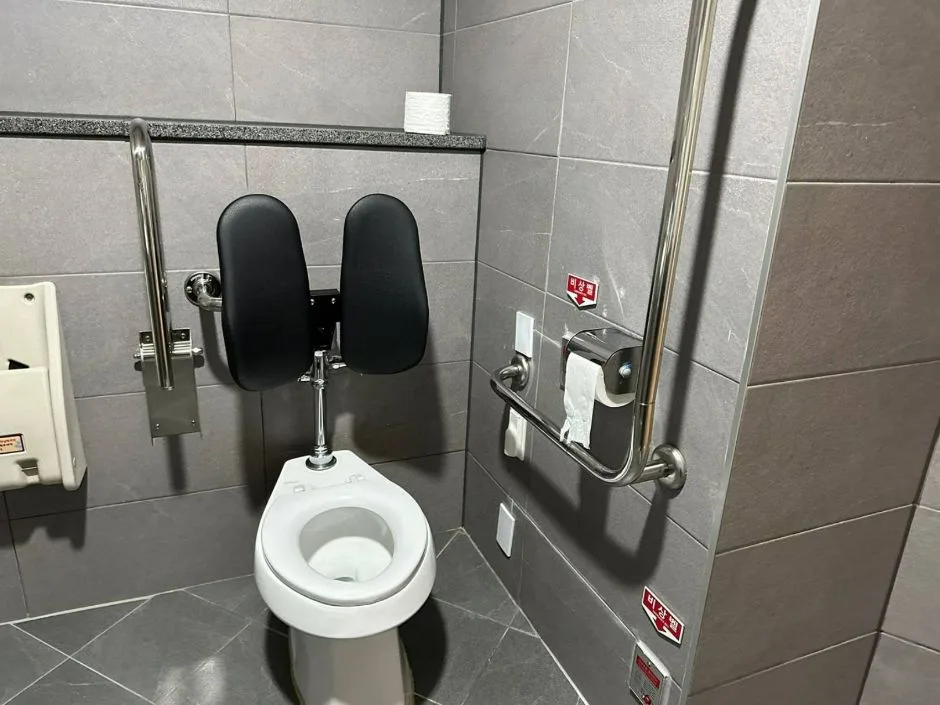 인천_연수구_국립세계문자박물관_내부_4.jpg