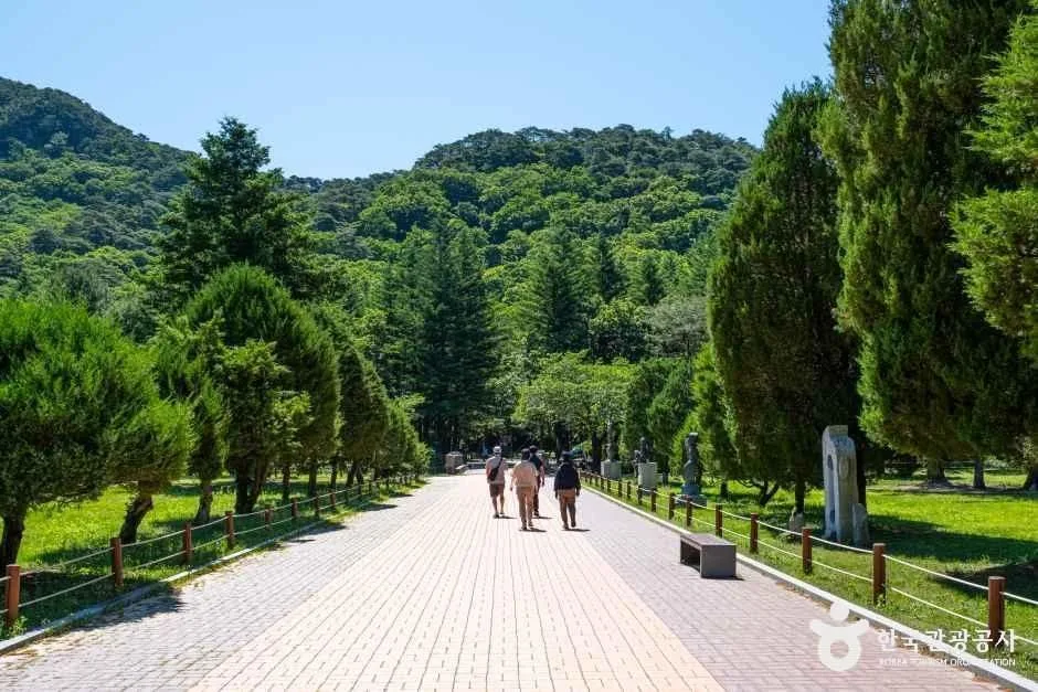 충북_보은_보은 법주사 [유네스코 세계유산]_외부_2.png