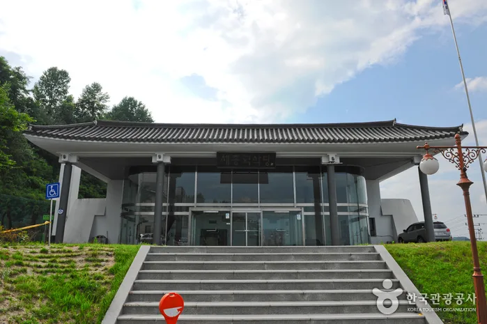 경기_여주_세종국악당 (3).jpg