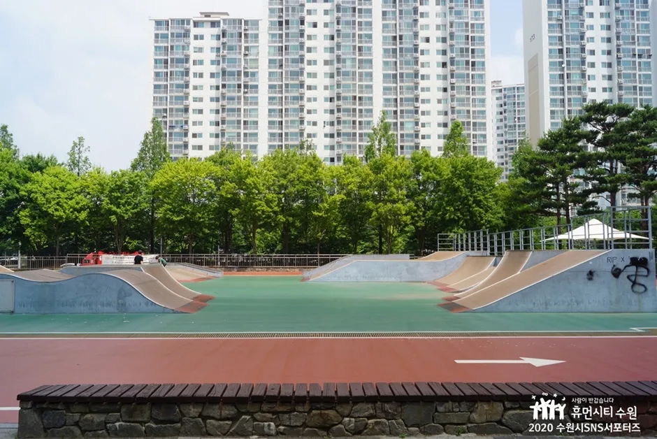 경기_수원시_여기산공원 (1).jpg