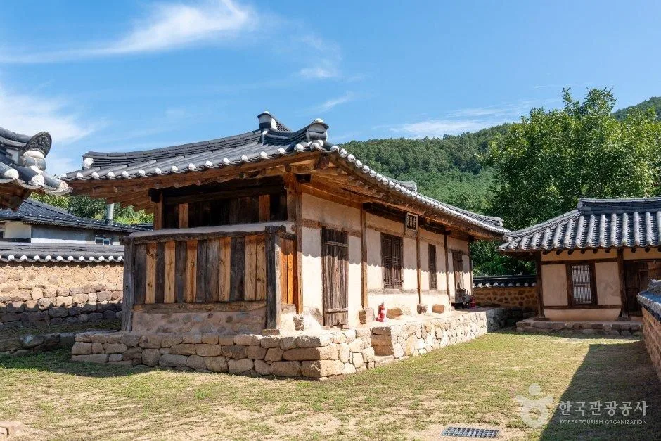 경북_영양_서석지_외부_05.jpg