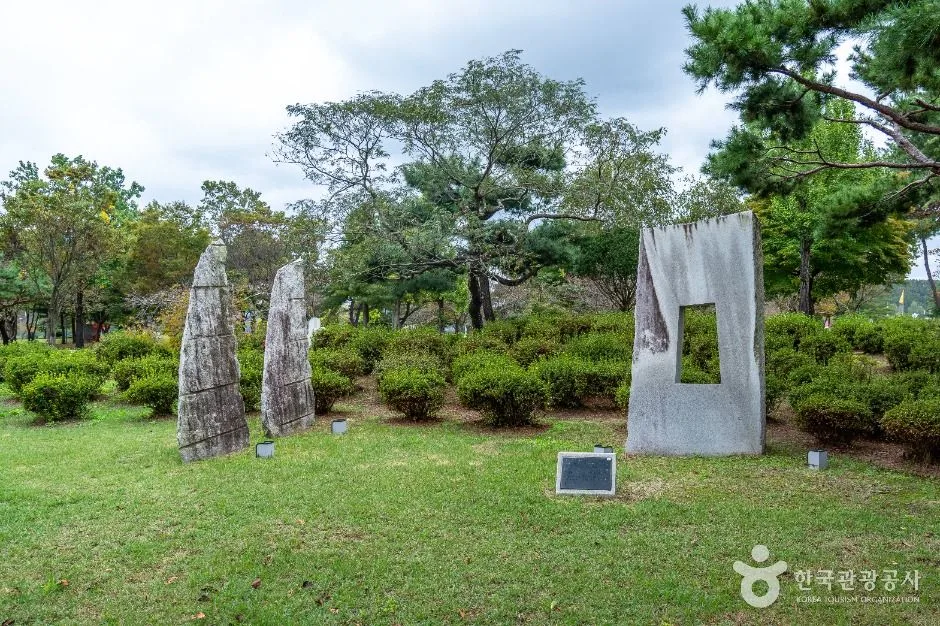 부여군_구드래조각공원 (3)