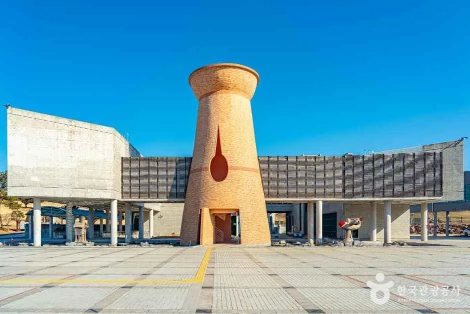 함안_아라가야 고분군 (1).jpg
