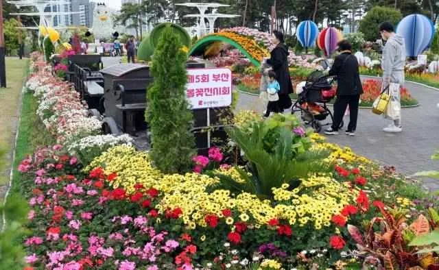 2026 제6회 부산봄꽃전시회 (1).jpg