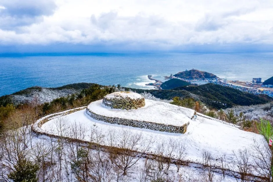 경북_영덕_대소산봉수대_외부_6.jpg