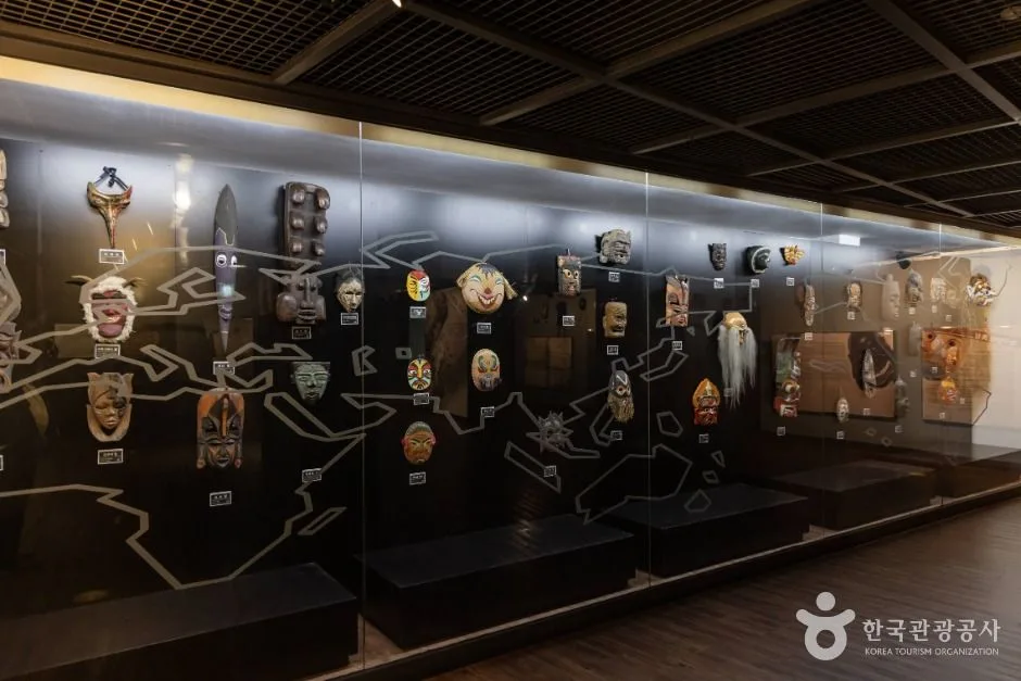 남해_남해국제탈공연박물관 (7)
