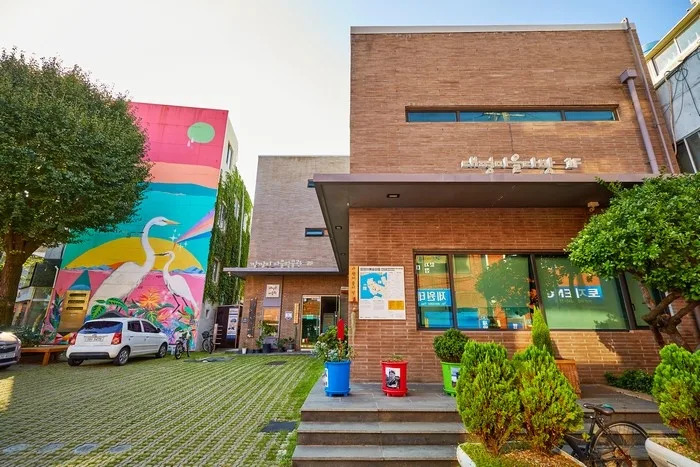부산_조선소에서 예술마을로 탈바꿈, 부산 깡깡이예술마을_10