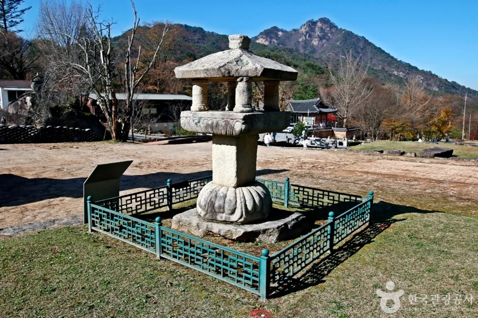 충주 미륵대원지 사각석등 (5)