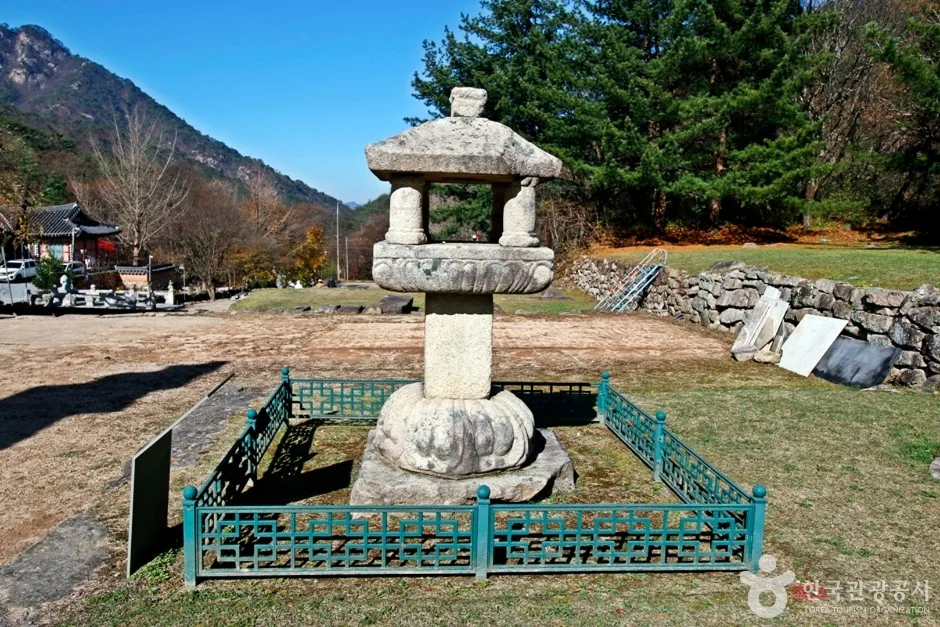 충주 미륵대원지 사각석등 (4)