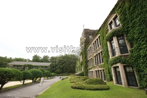 서울_서대문구_서울 연세대학교 언더우드관 (2).jpg