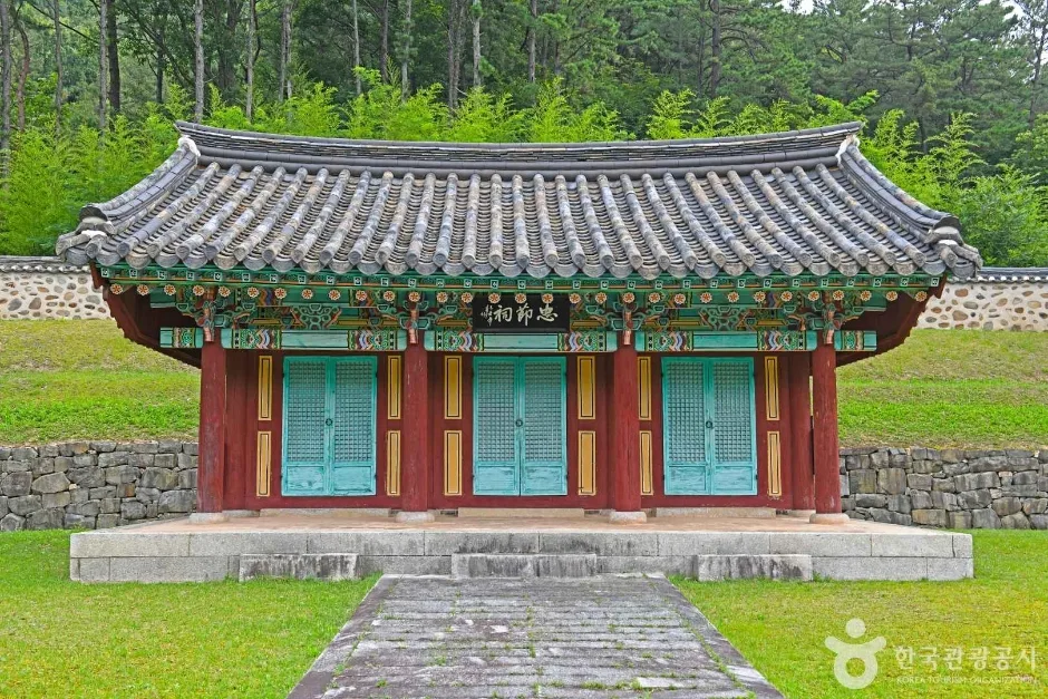 영동 추풍령 전적 및 장지현 순절비