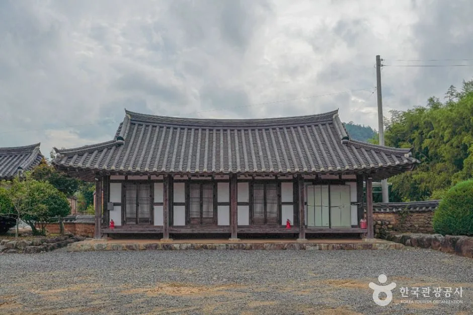 보성_삼우당충선공강성군부민후문익점 부조묘 (5)