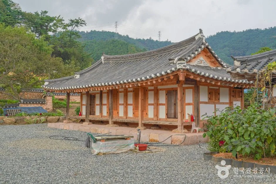 보성_삼우당충선공강성군부민후문익점 부조묘 (3)