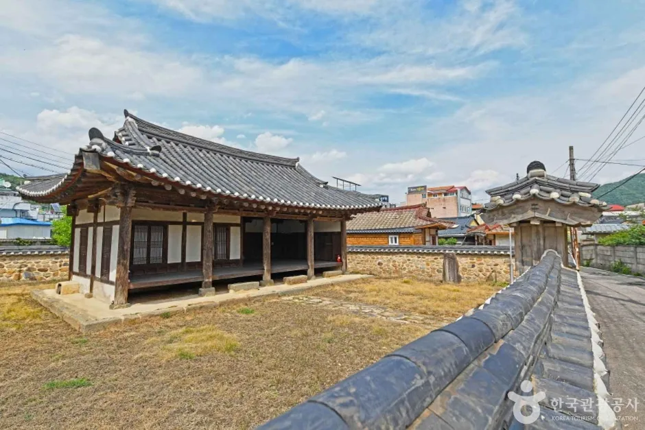 괴산동헌 (3)