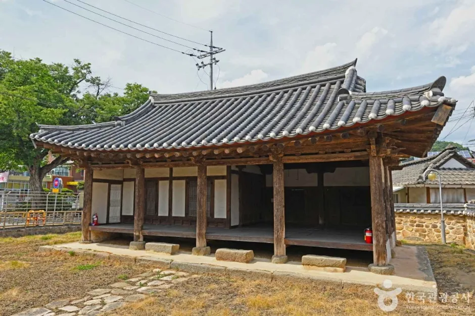 괴산동헌 (4)