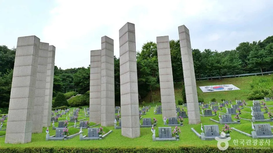 국립4.19민주묘지 (4)