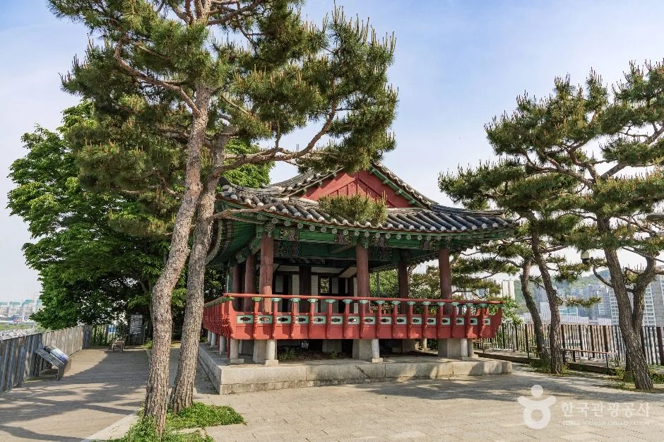 효사정