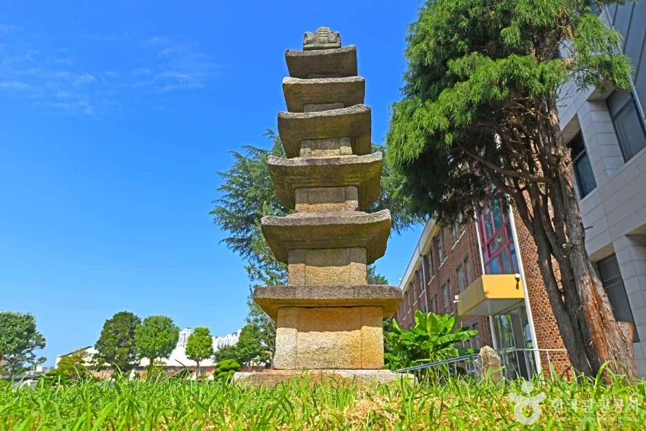 전북_익산_남중동 오층 석탑 (5)