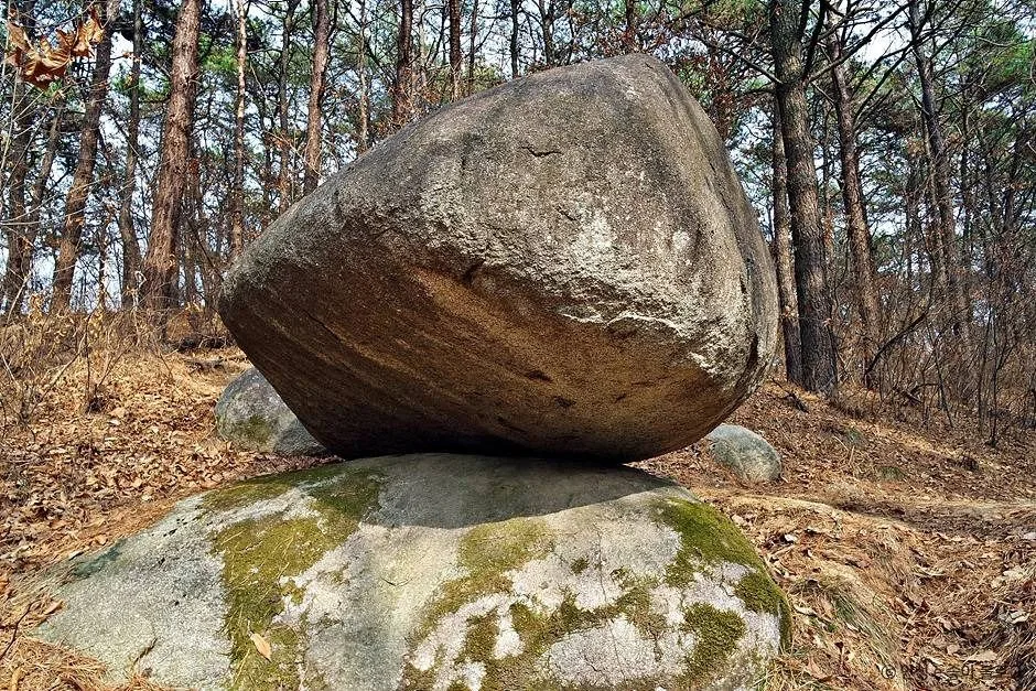 안성_팔봉산 흔들바위 (3)