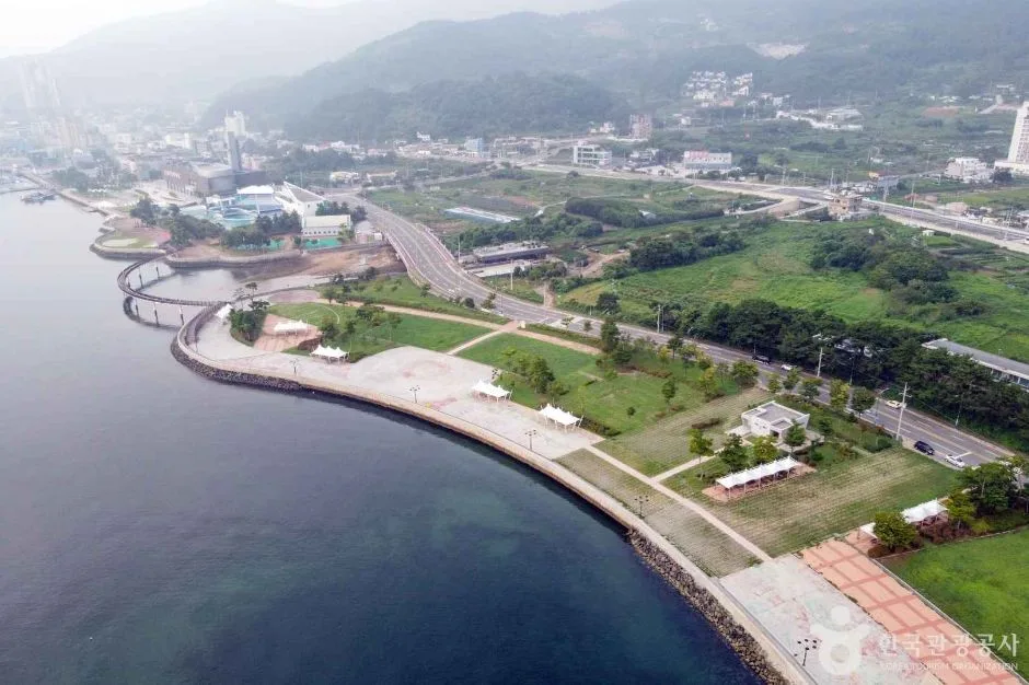 지세포항수변공원 (3)