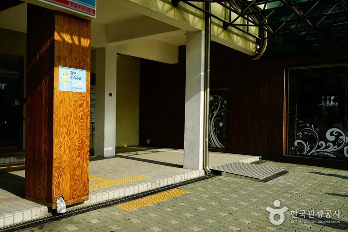 부산_고신대학교복음병원의학도서관15