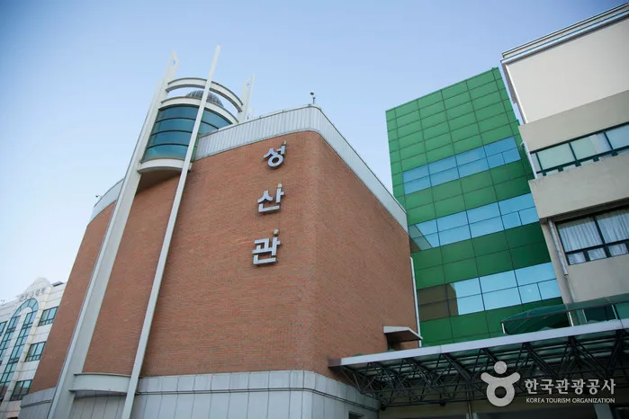 부산_서구_고신대학교복음병원 의학도서관04
