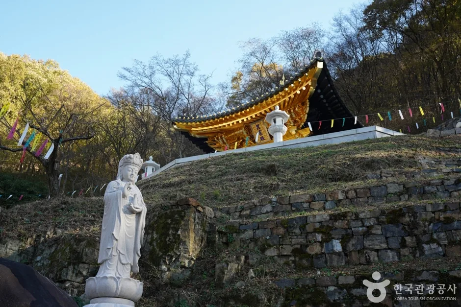 장춘사(함안)